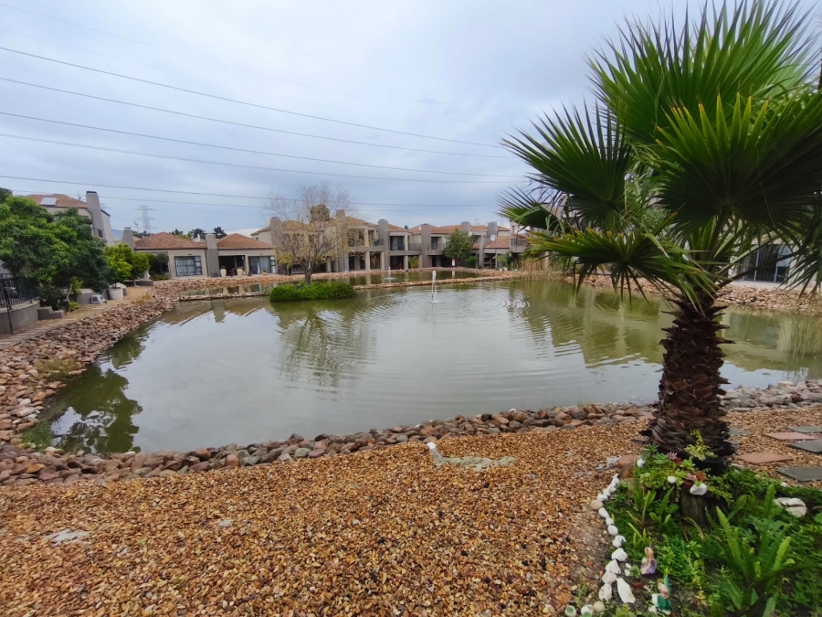3 Bedroom Property for Sale in Protea Heights Western Cape